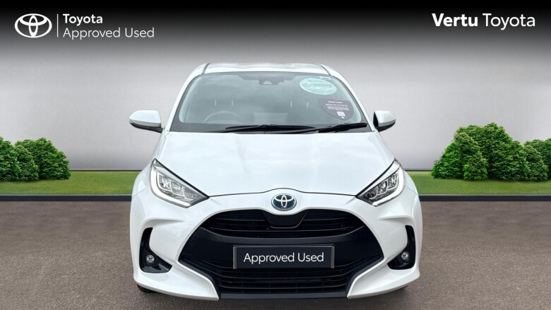 Toyota Yaris 1.5 Hybrid Design 5dr CVT Hybrid Hatchback